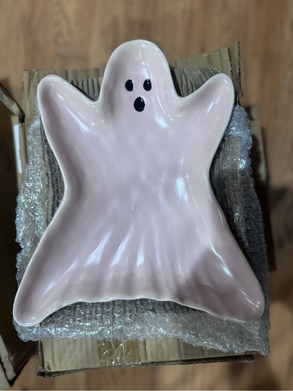 Pink Ceramic Ghost Dish - set of 2